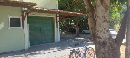 Loja de esquina no shopping salinas bairro praia seca araruama