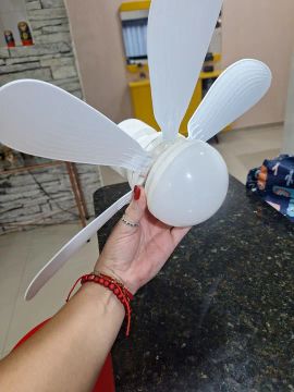 Ventilador de Teto LED - com controle!
