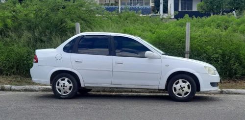 Chevrolet Classic 2012 - R$18.000,00