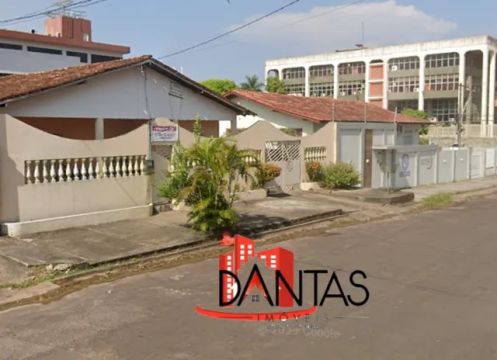 Casa no Centro de Macapá próximo do Fórum 