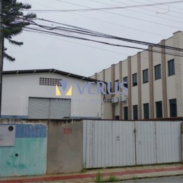 Galpão Com 360m² em Itajaí | Ótima Localização