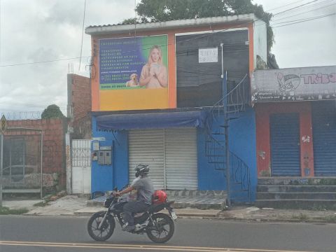 Sala Comercial altos 