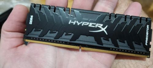 Vendo Memória HyperX Predator 32GB (4x8GB) 3000MHz DDR4 - Ótimo Estado!