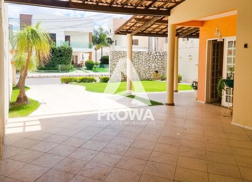 Casa a venda no condomínio Country Club em Juazeiro 
