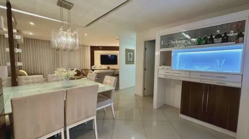 Apartamento a venda de 3 quartos na Praia de Itaparica - Vila Velha - ES. .