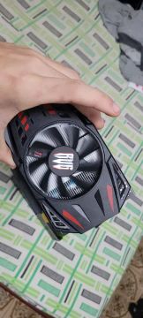 Placa de video GTX 550 ti