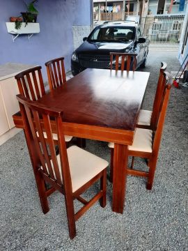 Mesa de 6 cadeiras 