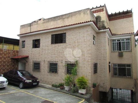 AMPLO APARTAMENTO ABOLIÇÃO