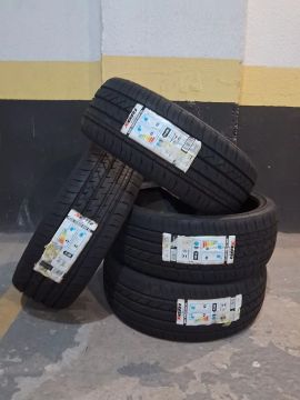Jogo de Pneus XBRI 205/30R20 84V XL - NOVOS