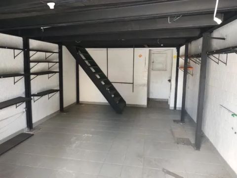 Loja comercial em Lindo Parque