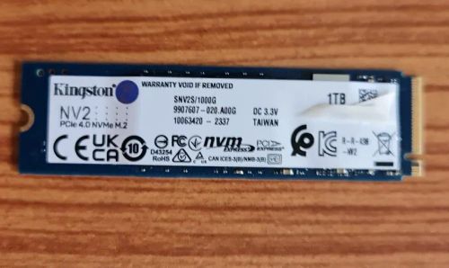 NVME KINGSTON 1TB 8HORAS USO 4X4 PS5 COMPATIVEL 3800VELOCIDADE