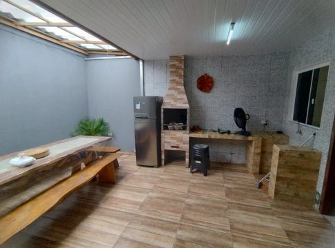 VENDO CASA PONTAL DO PARANÁ 