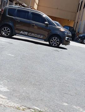 Aircross 2011 carro de garagem ando pouco avista 28 mil vendo 