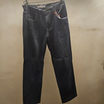 Calça jeans r10 tamanho 44