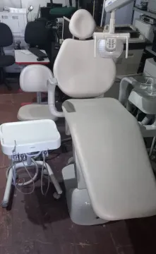 Cadeira Odontológica Gnatus 2016 não reformada, original