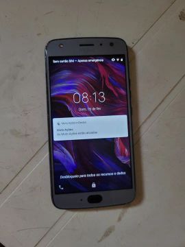 Moto X 4