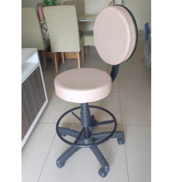 Mocho com Encosto Giratória  Rosê 