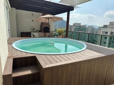 Barra Olímpica - Condomínio Villa Luna - Excelente Cobertura Duplex Três Quartos Com Área 