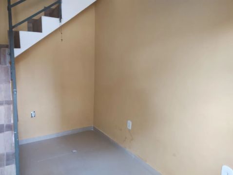 Aluga - se CASA