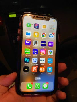 iPhone 11 64 gb R$1350,00