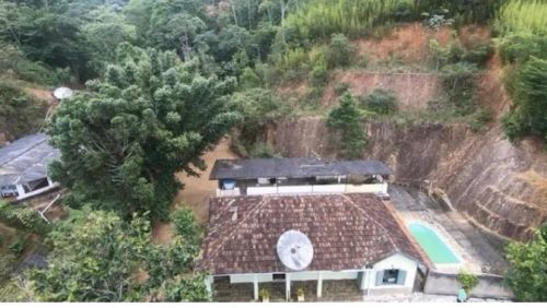 Casa com piscina (sítio) temporada 