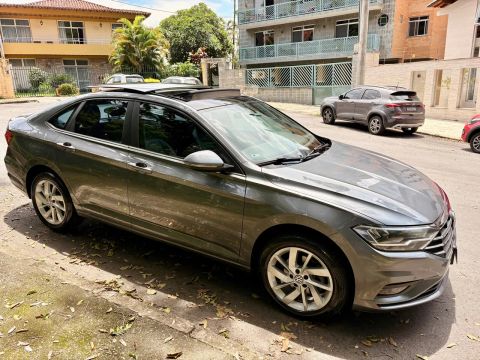 Jetta comfortline Tsi 2020 com Teto