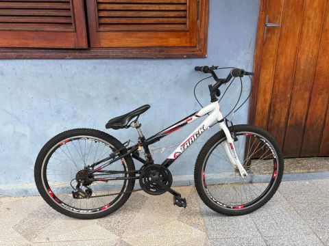 Bicicleta Aro 24 Track