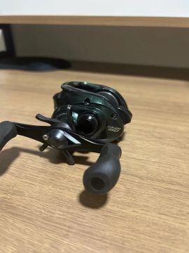 Carretilha shimano curado 201G7 