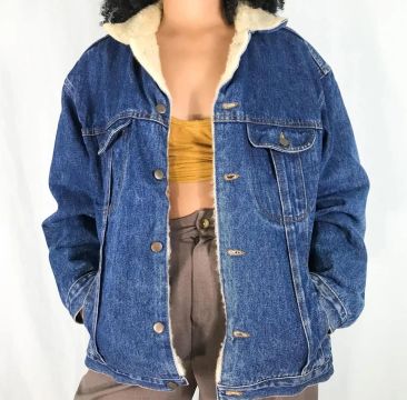 Jaqueta Jeans forrada com pelinho
