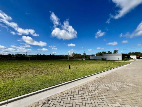 Lote no Condomínio Casa Viva