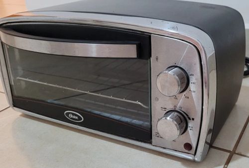 Forno Tostador Compacto Elétrico Oster 10L