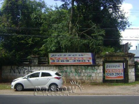 Venda de Terreno em Porto Alegre-RS, bairro Pedra Redonda com 1875m² Área Const. e 1875m² 