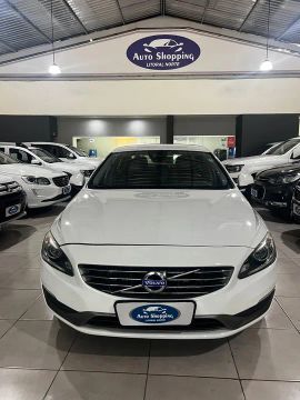 VOLVO S60 KINETIC 2015/2015 MENOR VALOR ANUNCIADO NESSA KM NO BRASIL!