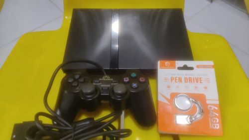 Playstation 2 slim Semi-novo 