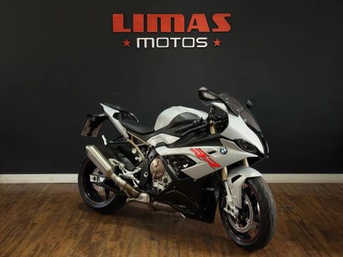 BMW 1000 RR Prata 2022 - Apenas 18.200 KM.