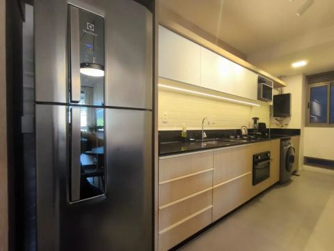 Excelente Apartamento 2 dormitório(s) em Cacupé - Florianópolis