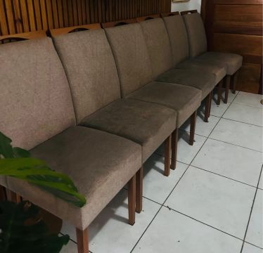 Vendo 6 cadeiras avulsas 