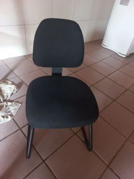 Cadeira de Escritório Preta