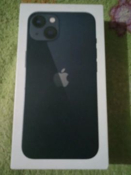 iPhone 13 cm defeito 800