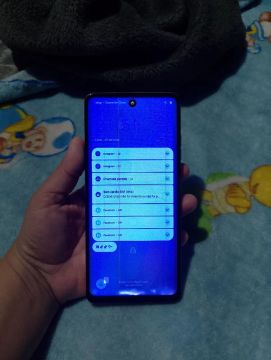Celular moto g04s leia