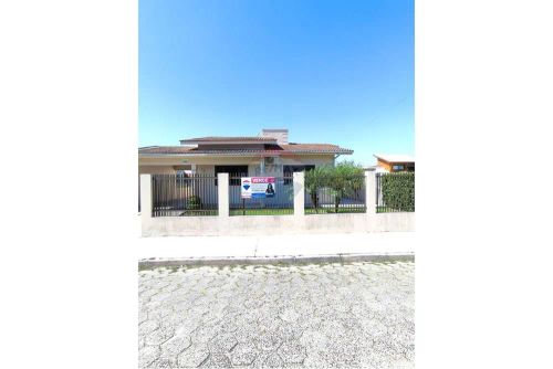 Casa à Venda no Bairro Vila São José  Conforto e Qualidade para Sua Família!