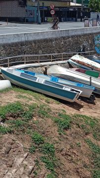 Barco Mistral  de pesca e mergulho 