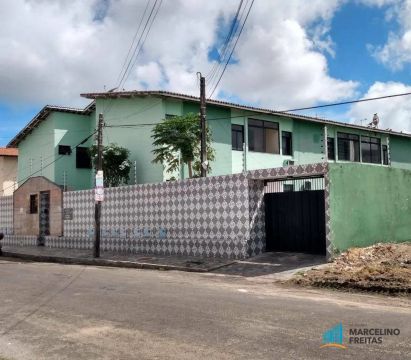 Apartamento com 2 dormitórios para alugar, 60 m² por R$ 1.400,00/mês - Presidente Kennedy 