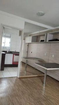 Apartamento em Jardim Nélia - São Paulo