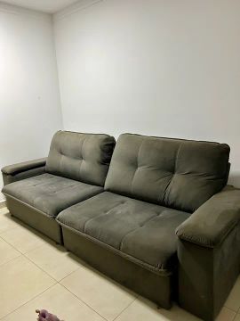 Sofá Retrátil em Suede Cinza 