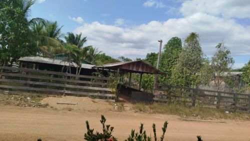 Vendo casa na vila do roxinho , mucajai