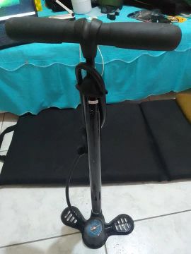Bomba bike btwin900 usada 