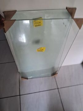 VENDO VIDRO 53X95 PARA JANELA,MESA DE CENTRO,,BANCADA E OUTROS FINS