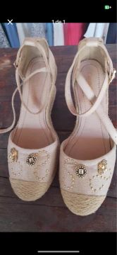 Salto Carmen Steffens