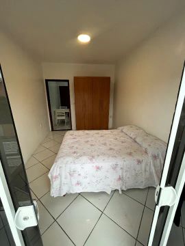 Alugo excelente apartamento no norte da ilha 